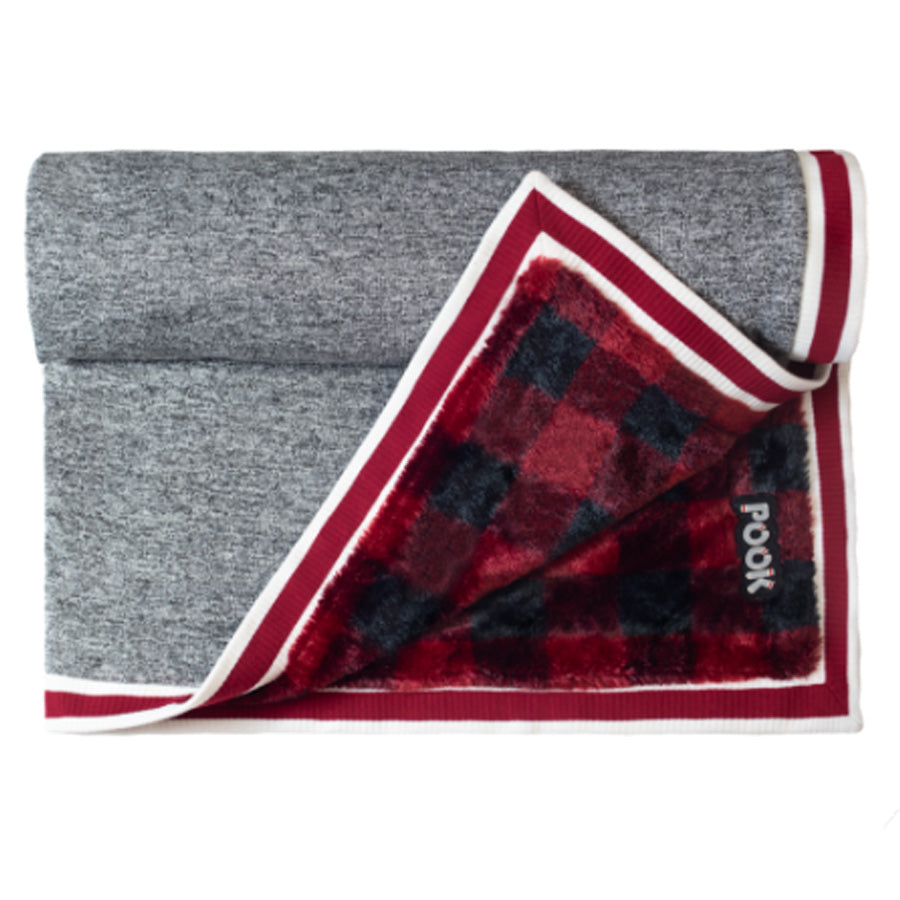 Made-in-Canada-Blanket-Pook-Fleece-Cotton-Red-Plaid