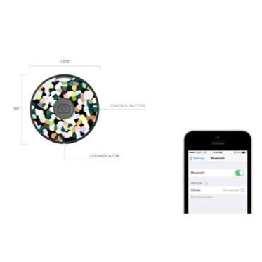Clickie Self Remote and app on your phone