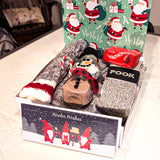 Cozy Christmas Gift Box – Wrapped & Ready to Delight